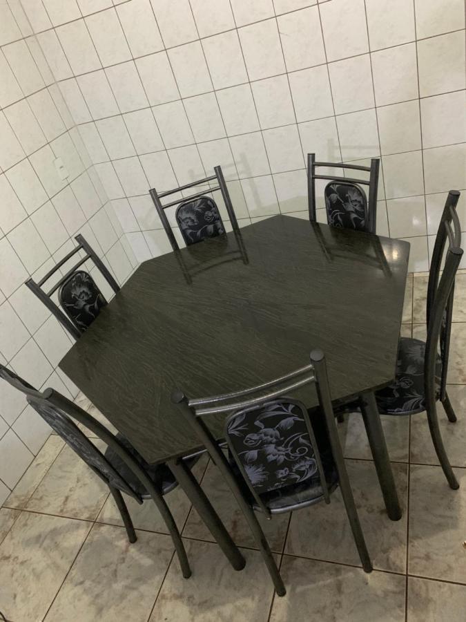 Casa Quintal Bueno! 5 Quartos Com Ar Split E Internet Ultra! Perto Do Melhor De Goiania! Marista Parques Areiao E Vaca Brava Hospital Premium Mater Dei Blue Fit Perdomo Goiania Shopping! Exterior foto