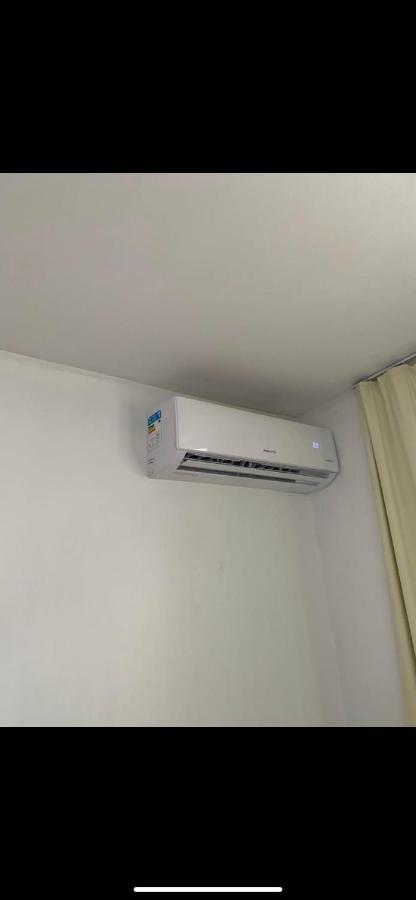Casa Quintal Bueno! 5 Quartos Com Ar Split E Internet Ultra! Perto Do Melhor De Goiania! Marista Parques Areiao E Vaca Brava Hospital Premium Mater Dei Blue Fit Perdomo Goiania Shopping! Exterior foto